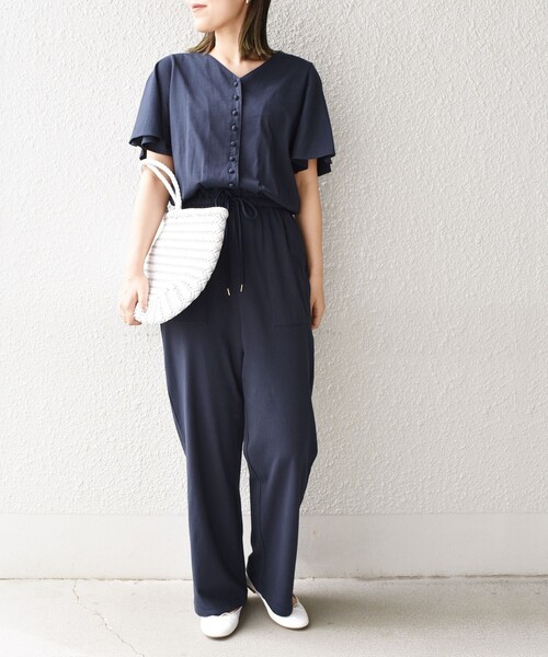 SHIPS(シップス)の「*フロントボタンVネックサロペット◇(つなぎ/オールインワン・レディース・チャコールグレー/グリーン/ライム/ダークブルー・SMALL/MEDIUM)」の17枚目の写真