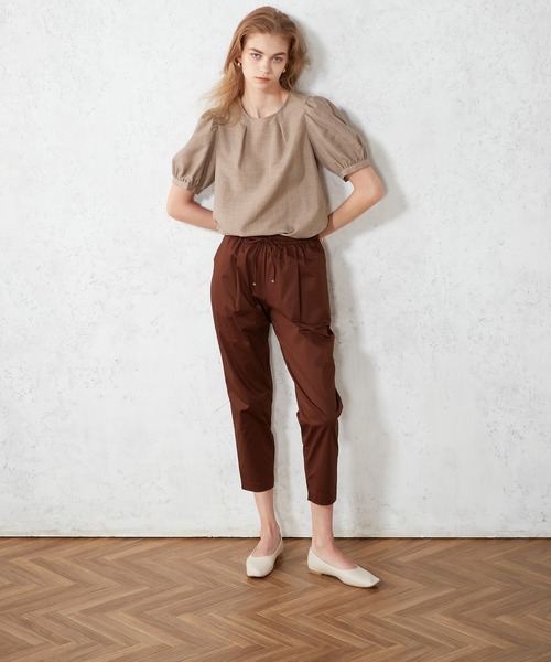 LE SOUK HOLIDAY（ルスークホリデー）の「リネンライクタックスリーブブラウス（シャツ/ブラウス・レディース・ネイビー/グリーン/モカ/イエロー・L/M）」の6枚目の写真