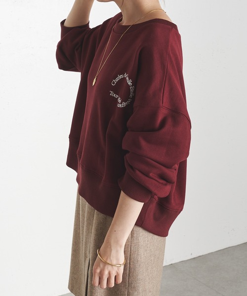 COLLAGE GALLARDAGALANTE（コラージュガリャルダガランテ）の「CHARLESプリント/ロゴスウェット（スウェット・レディース・ボルドー・FREE）」の13枚目の写真