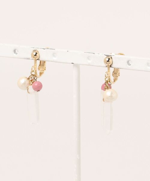 tone(トーン)の「【nocca】crystal stone earring(イヤリング・レディース・ピンク・FREE)」の1枚目の写真