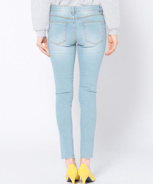 Another Edition(アナザーエディション)の「クラッシュスキニーデニムパンツ/ AEBC CRASH SKINY DNM◆(その他パンツ・レディース・ライトブルー/コバルトブルー・MEDIUM/SMALL)」の14枚目の写真