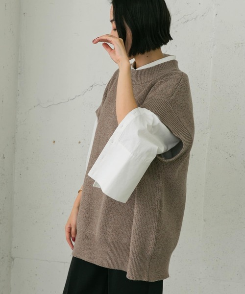 UR Lab.(アーバンリサーチラボ)の「ニットルーズベスト(ベスト・レディース・ブラック/ネイビー/モカ・FREE)」の15枚目の写真