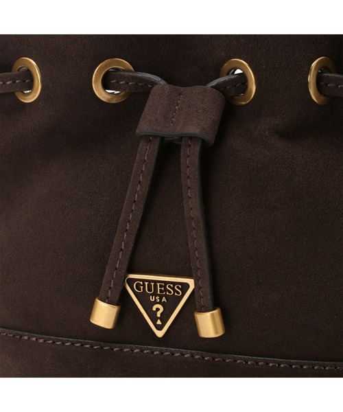 Guess（ゲス）の「KAOMA Crossbody Bucket（ショルダーバッグ・レディース・ブラック/ベージュ/ブラウン/ストーン・ONE SIZE）」の16枚目の写真