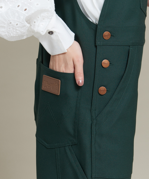 Wrangler（ラングラー）の「【WEB限定】Wranglerフレアオーバーオール（サロペット/オーバーオール・レディース・ブラック/ブラウン/グリーン・フリー）」の14枚目の写真