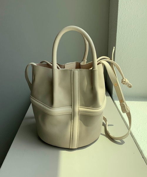 CAPRICIEUX LE'MAGE(カプリシューレマージュ)の「ボア巾着SETスエードバッグ(ショルダーバッグ・レディース・アイボリー/キャメル・FREE)」の16枚目の写真