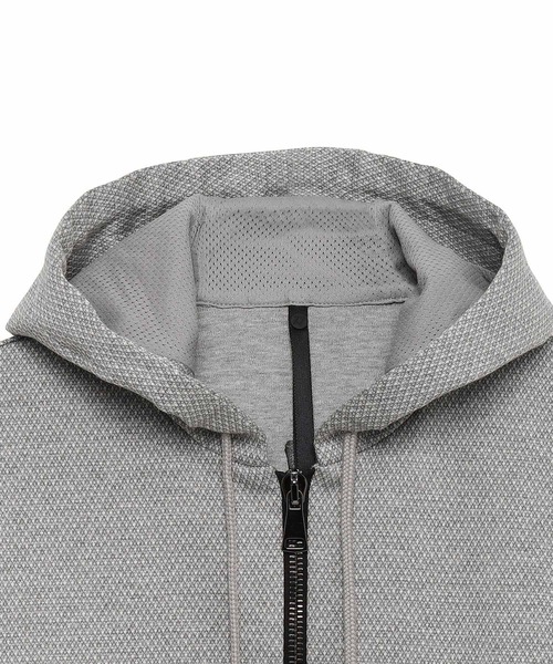 H.I.P. by SOLIDO（エイチアイピーバイソリード）の「H.I.P. by SOLIDO(エイチアイピー バイ ソリード) BLISTER JACQUARD JERSEY SLIM FIT HOODIE（パーカー・メンズ・チャコールグレー/ライトグレー・2/3/1/4）」の6枚目の写真