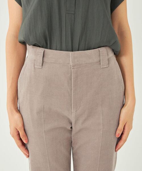 green label relaxing（グリーンレーベルリラクシング）の「コーデュロイ テーパード パンツ（その他パンツ・レディース・ライトグレー/ダークグレー/モカ/ライトピンク・40/38/36/34）」の9枚目の写真