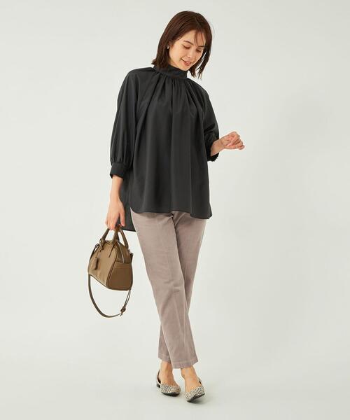 green label relaxing（グリーンレーベルリラクシング）の「コーデュロイ テーパード パンツ（その他パンツ・レディース・ライトグレー/ダークグレー/モカ/ライトピンク・40/38/36/34）」の14枚目の写真