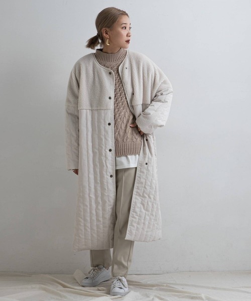 bohmal（ボマール）の「ボア切替ラインキルティングコート（ノーカラーコート・レディース・アッシュグレー/ベージュ/アイボリー・LARGE）」の2枚目の写真
