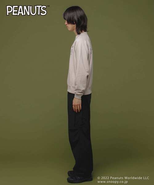 Uiscel（ユイセル）の「『PEANUTS(ピーナッツ)』オリジナルプリント USAコットンスウェットプルオーバーA（スウェット・メンズ・グレー/ライトベージュ・MEDIUM/LARGE）」の8枚目の写真