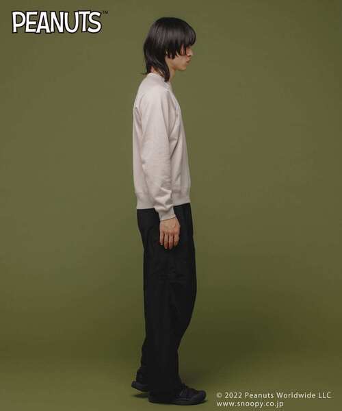 Uiscel（ユイセル）の「『PEANUTS(ピーナッツ)』オリジナルプリント USAコットンスウェットプルオーバーA（スウェット・メンズ・グレー/ライトベージュ・MEDIUM/LARGE）」の3枚目の写真