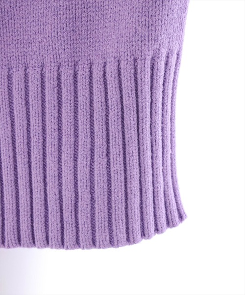 clear(クリア)の「サイドスリットオーバーニットトップス(ニット/セーター・レディース・ピンク/イエロー/パープル/ブラック/アイボリー/グレイッシュベージュ・F)」の7枚目の写真