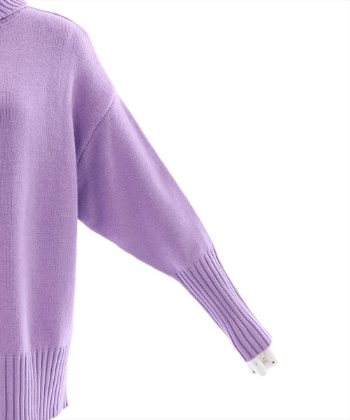 clear(クリア)の「サイドスリットオーバーニットトップス(ニット/セーター・レディース・ピンク/イエロー/パープル/ブラック/アイボリー/グレイッシュベージュ・F)」の10枚目の写真