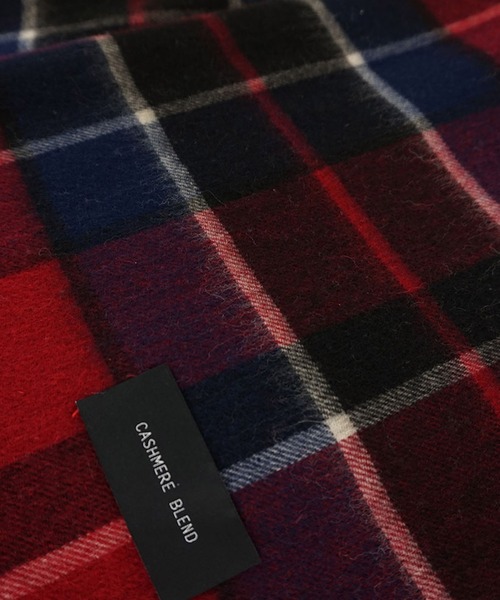 macocca（マコッカ）の「カシミヤ混ウールストール チェック（ストール/ショール・レディース・オリーブ/ダークブラウン/レッド/ブラウン/ライトピンク/パープル/グレイッシュベージュ/アイボリー・FREE）」の15枚目の写真