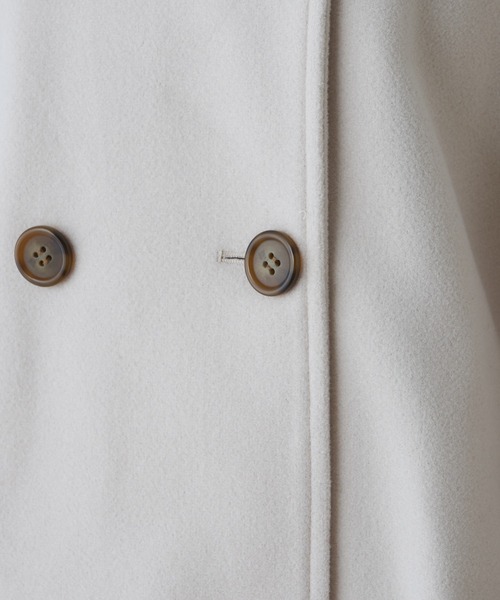 one after another NICE CLAUP（ワンアフターアナザーナイスクラップ）の「【再入荷】取り外し可能/ロングケープコート（ステンカラーコート・レディース・アイボリー/ブラック/ブルーグレー/オートミール/ブラック系その他・MEDIUM/LARGE）」の6枚目の写真
