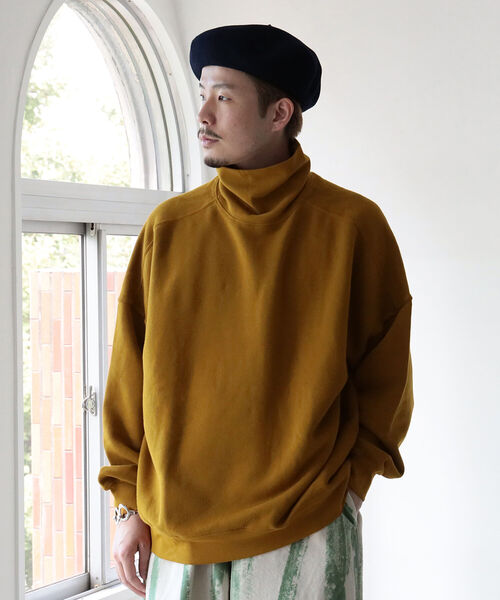 MONITALY(モニタリー)の「Monitaly / タートルネック スウェットシャツ(スウェット・メンズ・ナチュラル/イエロー/オレンジ・LARGE/MEDIUM)」の5枚目の写真