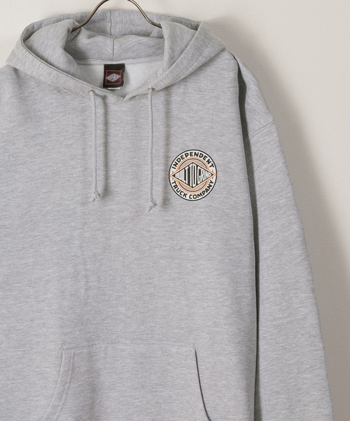 INDEPENDENT（インディペンデント）の「【INDEPENDENT/インデペンデント】 BTG SUMMIT P/O バックプリントフーディー/ワンポイント/ビッグシルエット（パーカー・メンズ・グレー/ブラック・M/L/XL）」の12枚目の写真