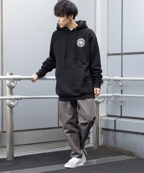 INDEPENDENT（インディペンデント）の「【INDEPENDENT/インデペンデント】 BTG SUMMIT P/O バックプリントフーディー/ワンポイント/ビッグシルエット（パーカー・メンズ・グレー/ブラック・M/L/XL）」の14枚目の写真