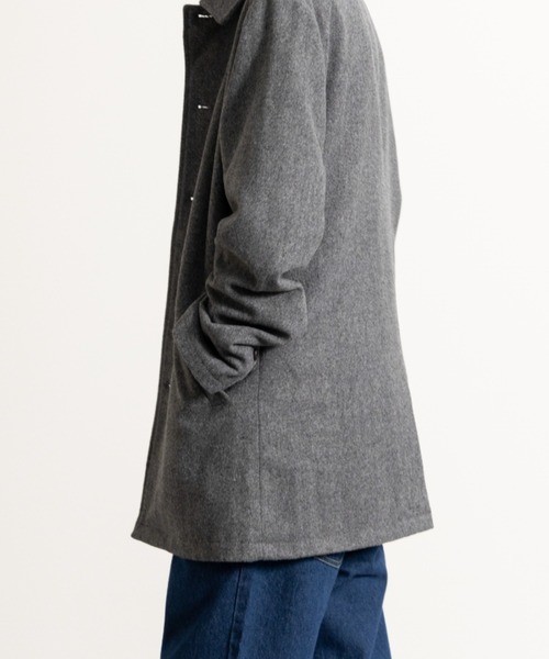 NYLAUS（ナイラス）の「メルトンウール ミディアム丈 ステンカラーコート（ステンカラーコート・メンズ・ネイビー/ブラック/チェック・L/LL/M）」の15枚目の写真