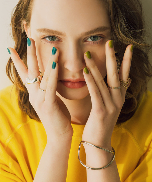 SMELLY(スメリー)の「シアーマニキュア(その他ボディ・ヘアケア・レディース・イエロー系その他/グリーン系その他/ブルー系その他・-)」の13枚目の写真