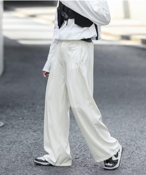 VIBGYOR（ヴィブジョー）の「【バーレスク】タックデザインワイドスラックス(BQ)（スラックス・メンズ・ブラック・MEDIUM/LARGE）」の5枚目の写真