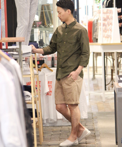 417 EDIFICE（フォーワンセブンエディフィス）の「◇ARMY モチーフ 7/Sシャツ（シャツ/ブラウス・メンズ・ベージュ/カーキ/ダークカーキ・SMALL/LARGE/MEDIUM）」の5枚目の写真