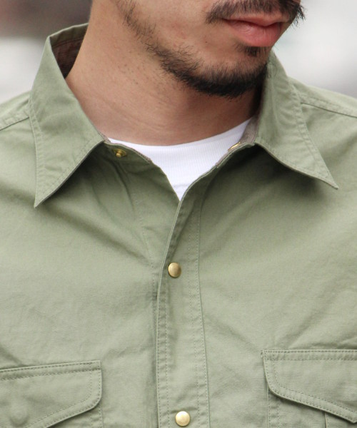 417 EDIFICE（フォーワンセブンエディフィス）の「◇ARMY モチーフ 7/Sシャツ（シャツ/ブラウス・メンズ・ベージュ/カーキ/ダークカーキ・SMALL/LARGE/MEDIUM）」の10枚目の写真