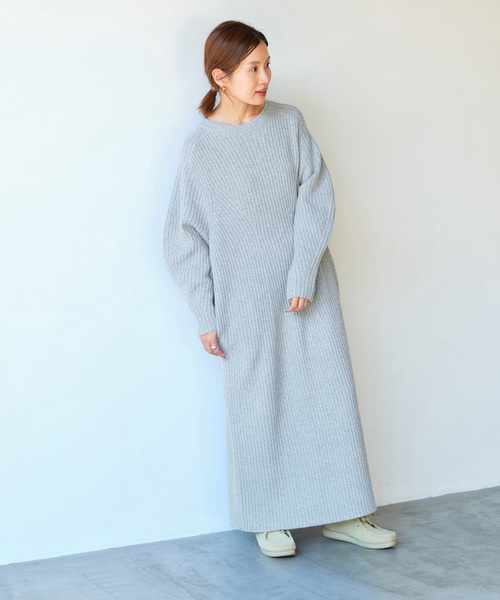 IENA（イエナ）の「変形リブニットワンピース（ワンピース・レディース・ネイビー/アイボリー/サックスブルー・FREE）」の11枚目の写真