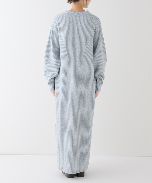 IENA（イエナ）の「変形リブニットワンピース（ワンピース・レディース・ネイビー/アイボリー/サックスブルー・FREE）」の21枚目の写真