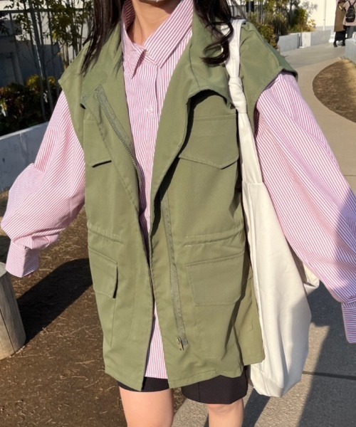 nemne store（ネンネストア）の「【低身長用サイズあり】ハイネックミリタリーベスト（ベスト・レディース・カーキ/ブラック/アイボリー・MEDIUM/SMALL）」の3枚目の写真