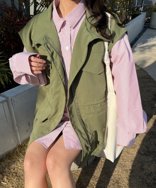 nemne store（ネンネストア）の「【低身長用サイズあり】ハイネックミリタリーベスト（ベスト・レディース・カーキ/ブラック/アイボリー・MEDIUM/SMALL）」の18枚目の写真