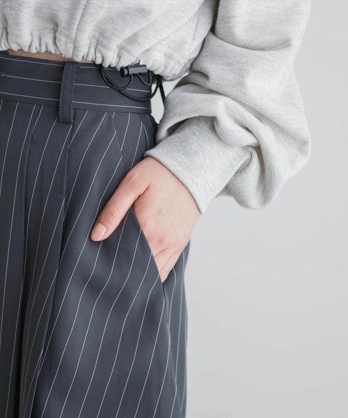 WEGO（ウィゴー）の「WEGO/【セットアップ対応】ピンストライプアウトポケットキュロット（スラックス・レディース・ネイビー/ダークグレー・FREE）」の8枚目の写真