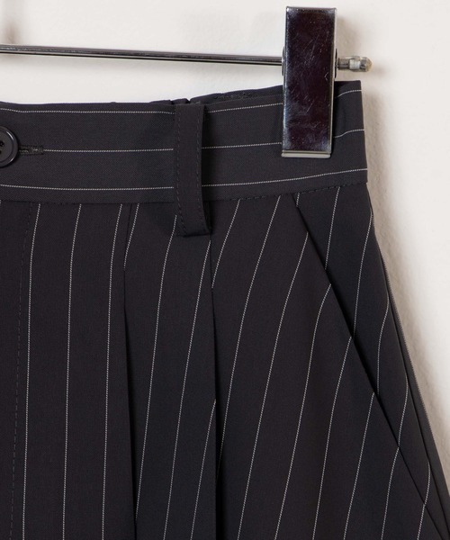WEGO（ウィゴー）の「WEGO/【セットアップ対応】ピンストライプアウトポケットキュロット（スラックス・レディース・ネイビー/ダークグレー・FREE）」の9枚目の写真