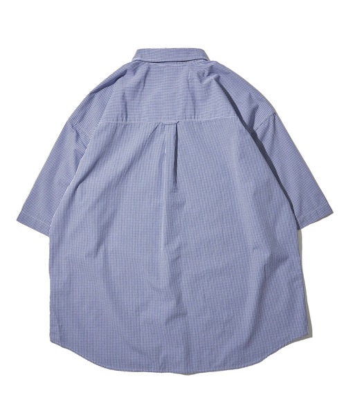 ADPOSION（アドポーション）の「【Red Cap Girl】ワンポイント刺繍 ビッグシルエット 半袖 ボタンダウンシャツ（シャツ/ブラウス・メンズ・ブラック/その他/ホワイト/ネイビー系1/ネイビー/ブルー系1/サックスブルー・LARGE/MEDIUM）」の14枚目の写真