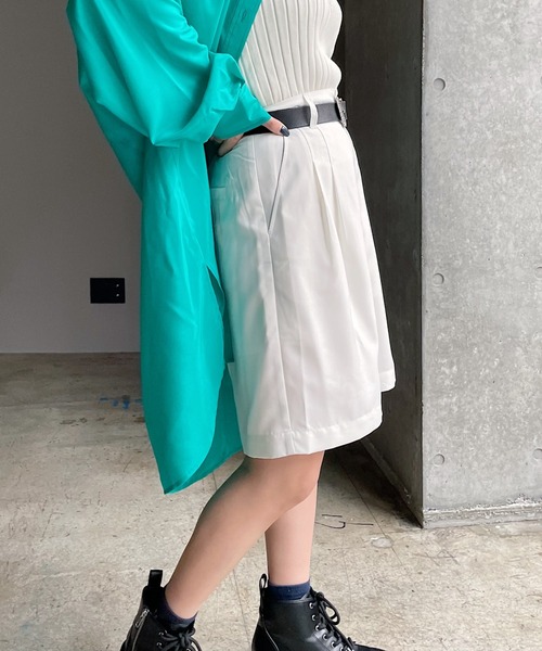 PAGEBOY(ページボーイ)の「SETUPショートパンツ(その他パンツ・レディース・チャコールグレー/オフホワイト/ブラック・FREE)」の4枚目の写真