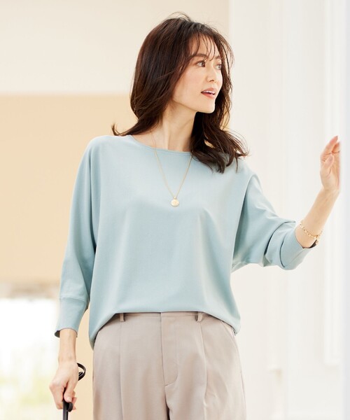 J.PRESS Ladies(J.プレス レディス)の「【洗える】 レーヨンエリートストレッチ ドルマンスリーブ ニット(ニット/セーター・レディース・ライトグリーン系/ネイビー系/ライトグレー系/ダルブルー系・SMALL)」の3枚目の写真