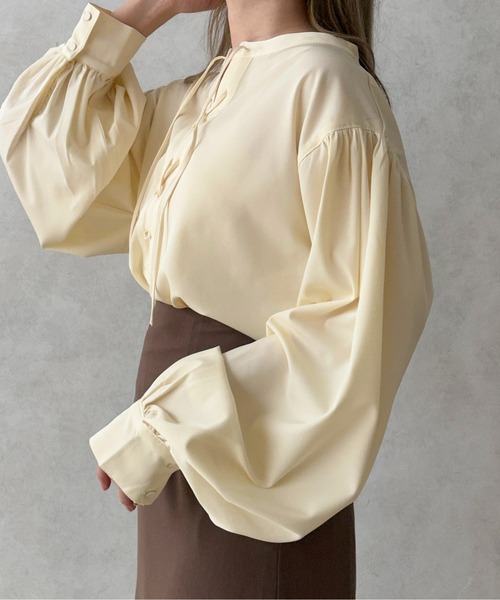 apres jour clair(アプレジュールクレア)の「【apres jour clair】フロントレースアップチュニック【ZOZOTOWN限定アイテム】(シャツ/ブラウス・レディース・ベージュ/アイボリー・X-LARGE/フリー)」の12枚目の写真