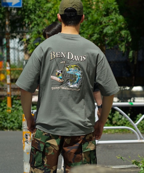 BEN DAVIS(ベンデイビス)の「【BEN DAVIS/ベンデイビス】バック刺繍 ワンポイントブランドロゴ Tシャツ Y2K(Tシャツ/カットソー・メンズ・ライトパープル/ホワイト/ホワイト系その他/カーキ・SMALL/MEDIUM/LARGE/X-LARGE)」の4枚目の写真