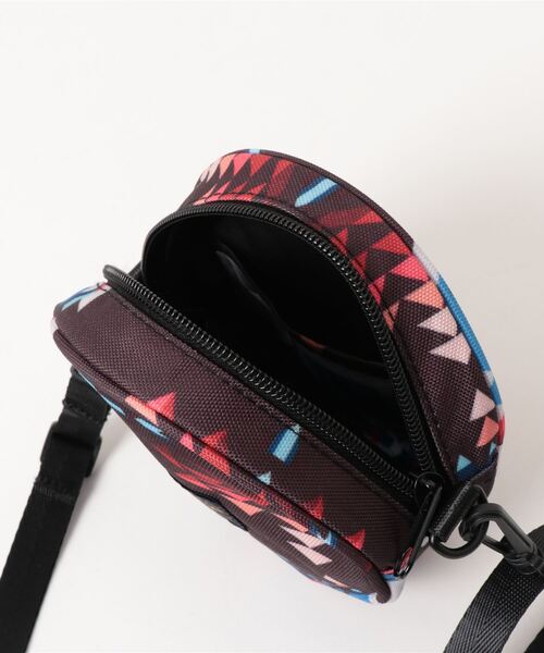PENDLETON(ペンドルトン)の「PENDLETON ペンドルトン ROCKPOINT ROUND MINI SHOULDER ロックポイント ラウンド ミニショルダーバッグ(ショルダーバッグ・レディース・オフホワイト/ブラック/ラベンダー・ONE SIZE)」の7枚目の写真