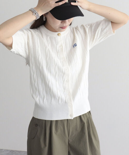 fredy emue（フレディエミュ）の「ケーブル柄半袖カーディガン（カーディガン/ボレロ・レディース・オフホワイト/イエロー/ブルー/ベビーピンク/サックスブルー・38）」の6枚目の写真