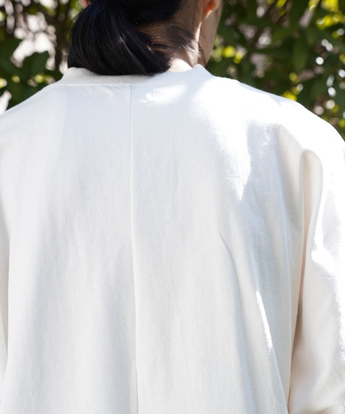 Air Tokyo(エアートウキョー)の「オーバーサイズ ドルマンスリーブ S/S カットソー(Tシャツ/カットソー・メンズ・グレイッシュベージュ/ブラック/オフホワイト・LARGE/MEDIUM)」の9枚目の写真