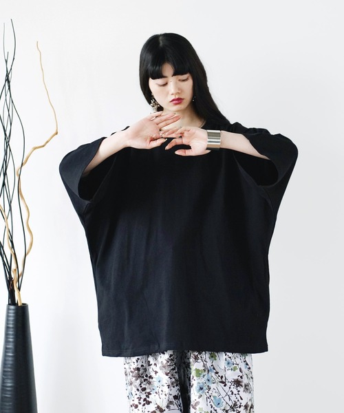 Air Tokyo(エアートウキョー)の「オーバーサイズ ドルマンスリーブ S/S カットソー(Tシャツ/カットソー・メンズ・グレイッシュベージュ/ブラック/オフホワイト・LARGE/MEDIUM)」の18枚目の写真