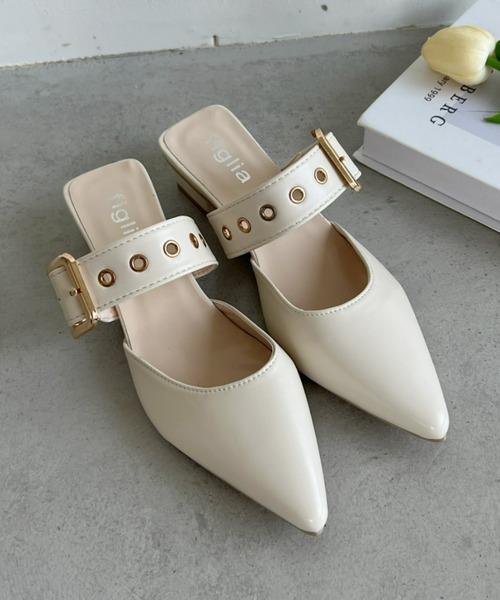 Loueme（ルエム）の「ポインテッドトゥ太ベルトミュール（パンプス・レディース・アイボリー/ブラック・24.5cm/23.5cm）」の8枚目の写真