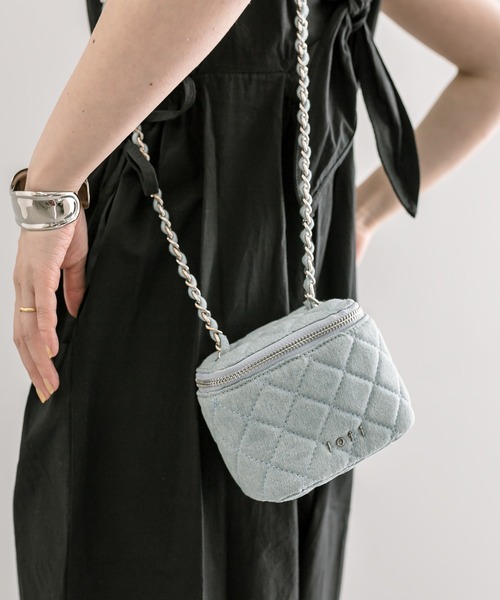 loti（ロティ）の「loti デニムミニバニティ（ショルダーバッグ・レディース・ネイビー/ブルー・ONE SIZE）」の2枚目の写真