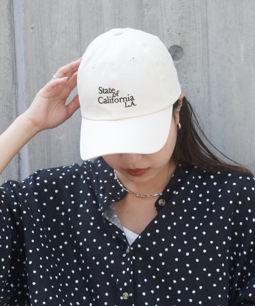 CIAOPANIC TYPY（チャオパニックティピー）の「アソートロゴ刺繍キャップ（キャップ・レディース・ネイビー/グリーン/アイボリー・ONE SIZE）」の2枚目の写真