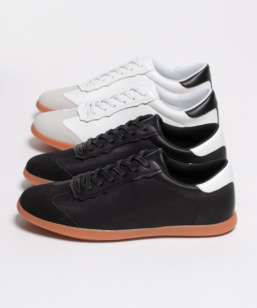 SVEC（シュベック）の「ジャーマントレーナー / ローテクスニーカー（スニーカー・メンズ・ホワイト/ブラック・45/43/44/42/41/40）」の2枚目の写真