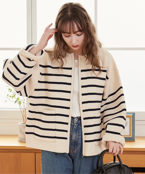 ANGIE（アンジー）の「ランタンスリーブ ニットジップ