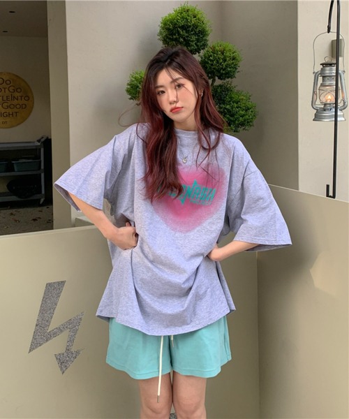 LYEON（リヨン）の「ぼんやりハートオーバーサイズT（Tシャツ/カットソー・レディース・グレー/ホワイト/チャコールグレー・FREE）」の20枚目の写真