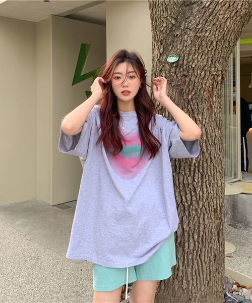 LYEON（リヨン）の「ぼんやりハートオーバーサイズT（Tシャツ/カットソー・レディース・グレー/ホワイト/チャコールグレー・FREE）」の8枚目の写真
