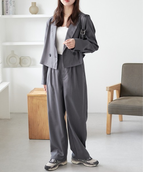 ショートジャケット+タックパンツ セットアップ（セットアップ